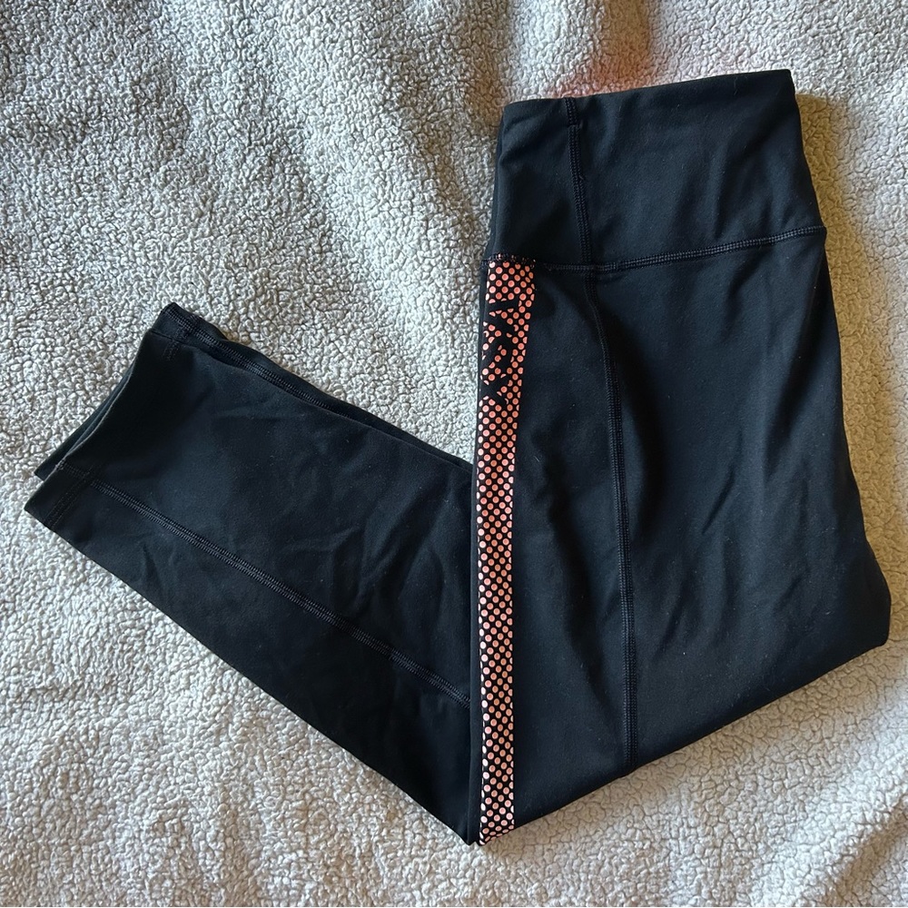 VSX Black with Coral Ombré Logo by Victoria’s Secret Capri Leggings - Medium